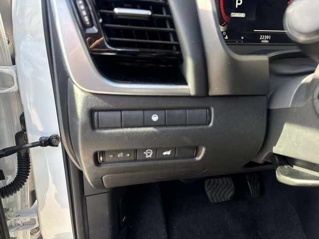 2026 Nissan Rogue SL