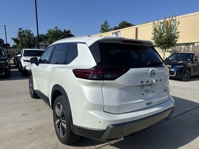 2026 Nissan Rogue SL