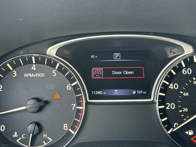 2018 Nissan Pathfinder SV