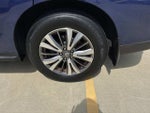 2018 Nissan Pathfinder SV