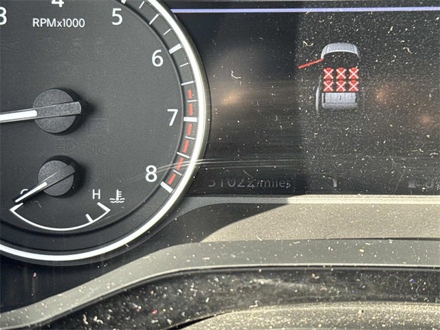 2022 Nissan Pathfinder SV