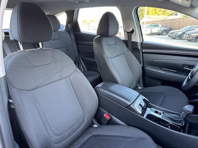 2023 Hyundai Tucson SE