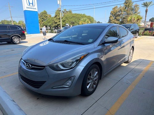 2015 Hyundai Elantra SE