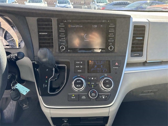 2020 Toyota Sienna LE 8 Passenger