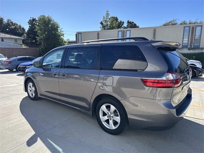 2020 Toyota Sienna LE 8 Passenger
