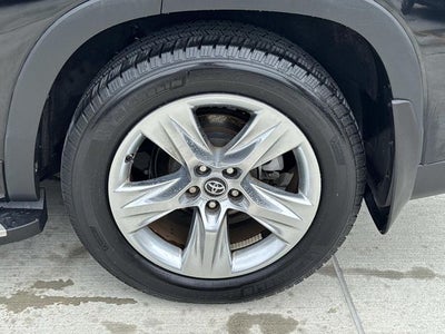 2016 Toyota Highlander Limited Platinum V6