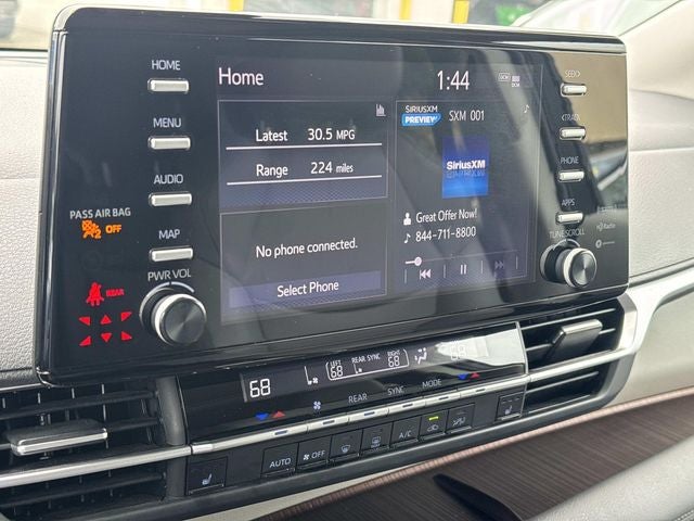 2024 Toyota Sienna XLE 8 Passenger