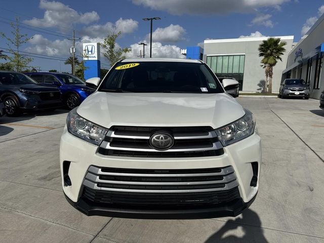 2019 Toyota Highlander LE