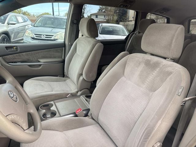 2008 Toyota Sienna CE