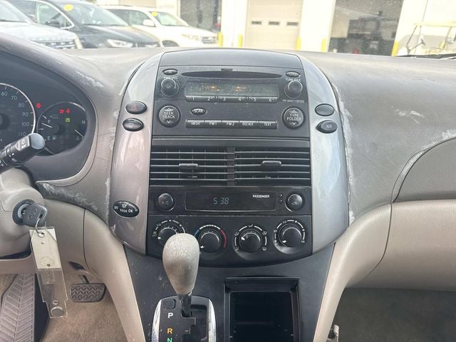2008 Toyota Sienna CE