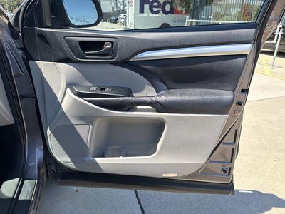 2015 Toyota Highlander LE Plus V6
