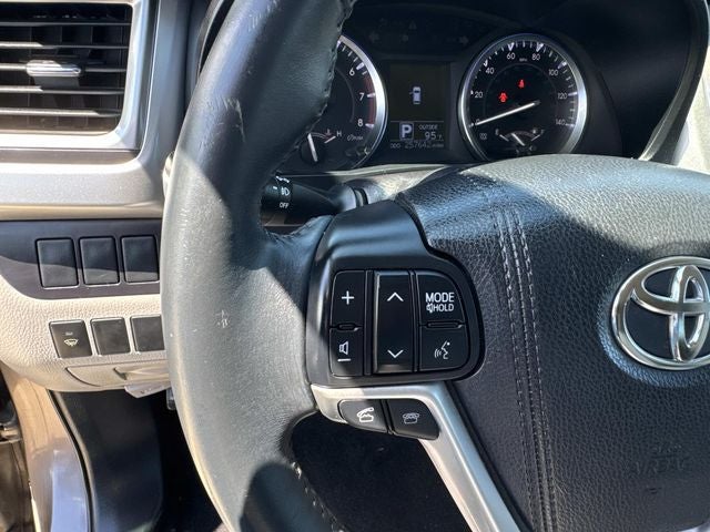 2015 Toyota Highlander LE Plus V6