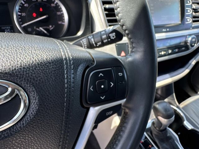 2015 Toyota Highlander LE Plus V6