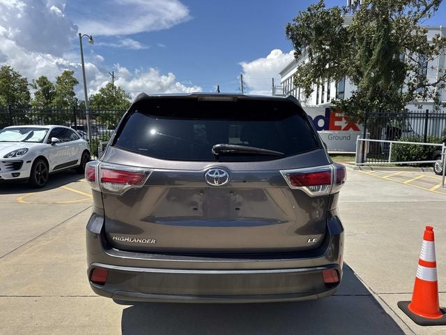 2015 Toyota Highlander LE Plus V6