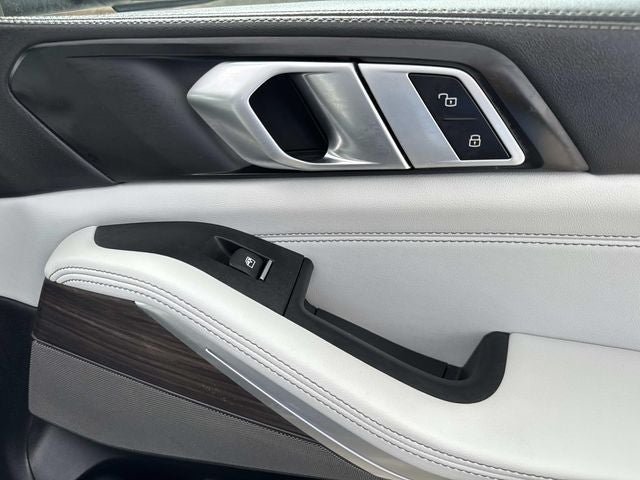 2024 BMW X5 xDrive50e