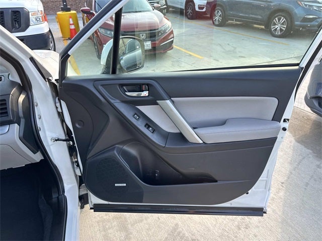 2015 Subaru Forester 2.5i Touring