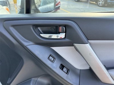 2015 Subaru Forester 2.5i Touring