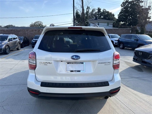 2015 Subaru Forester 2.5i Touring