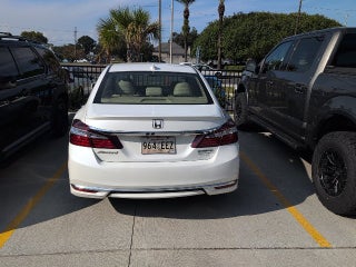 2017 Honda Accord Hybrid Base