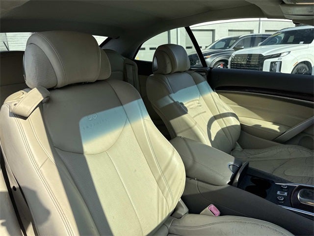 2011 INFINITI G37 Base