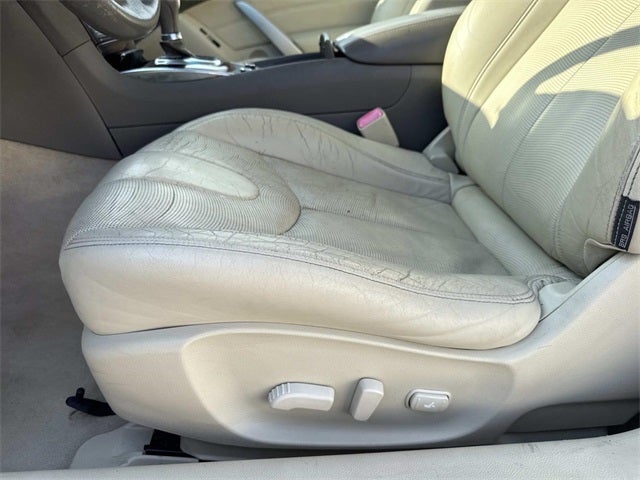 2011 INFINITI G37 Base