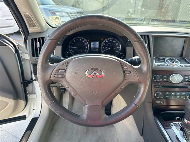 2011 INFINITI G37 Base