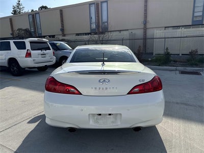 2011 INFINITI G37 Base