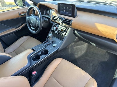 2023 Lexus IS 300
