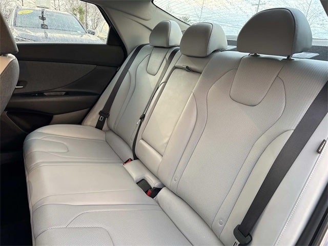 2025 Hyundai Elantra Limited