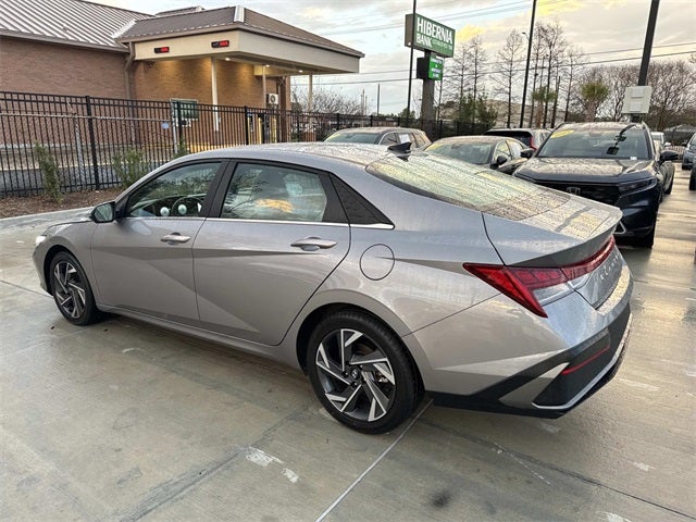 2025 Hyundai Elantra Limited