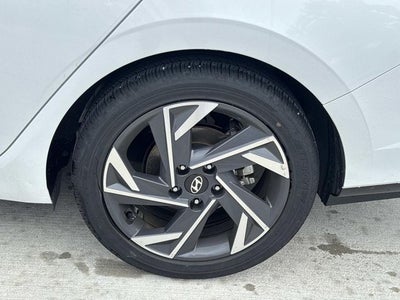 2025 Hyundai Elantra Limited