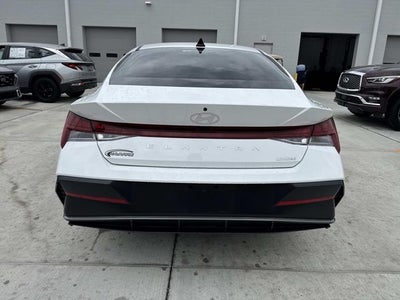 2025 Hyundai Elantra Limited