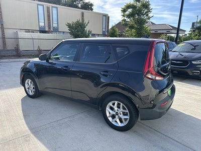 2022 Kia Soul LX