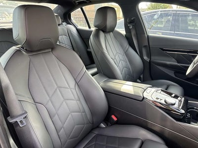 2024 BMW 5 Series 530i xDrive