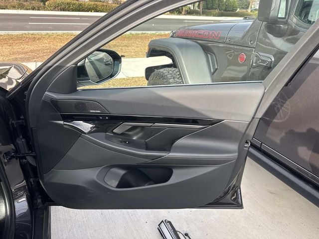 2024 BMW 5 Series 530i xDrive