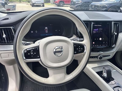 2024 Volvo XC60 B5 Plus Dark Theme