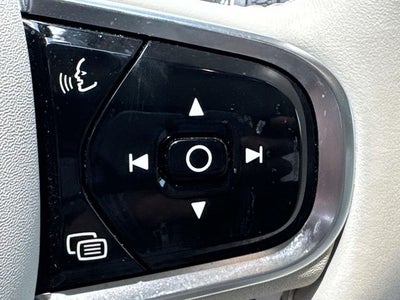 2024 Volvo XC60 B5 Plus Dark Theme