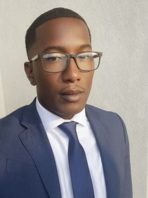 Kenneth Mackie